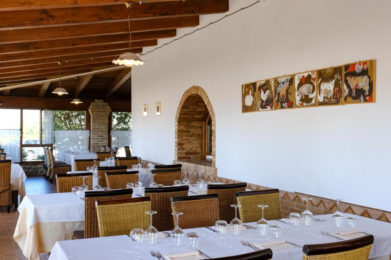 Masseria Crocco Montalbano Ionico Eksteriør billede