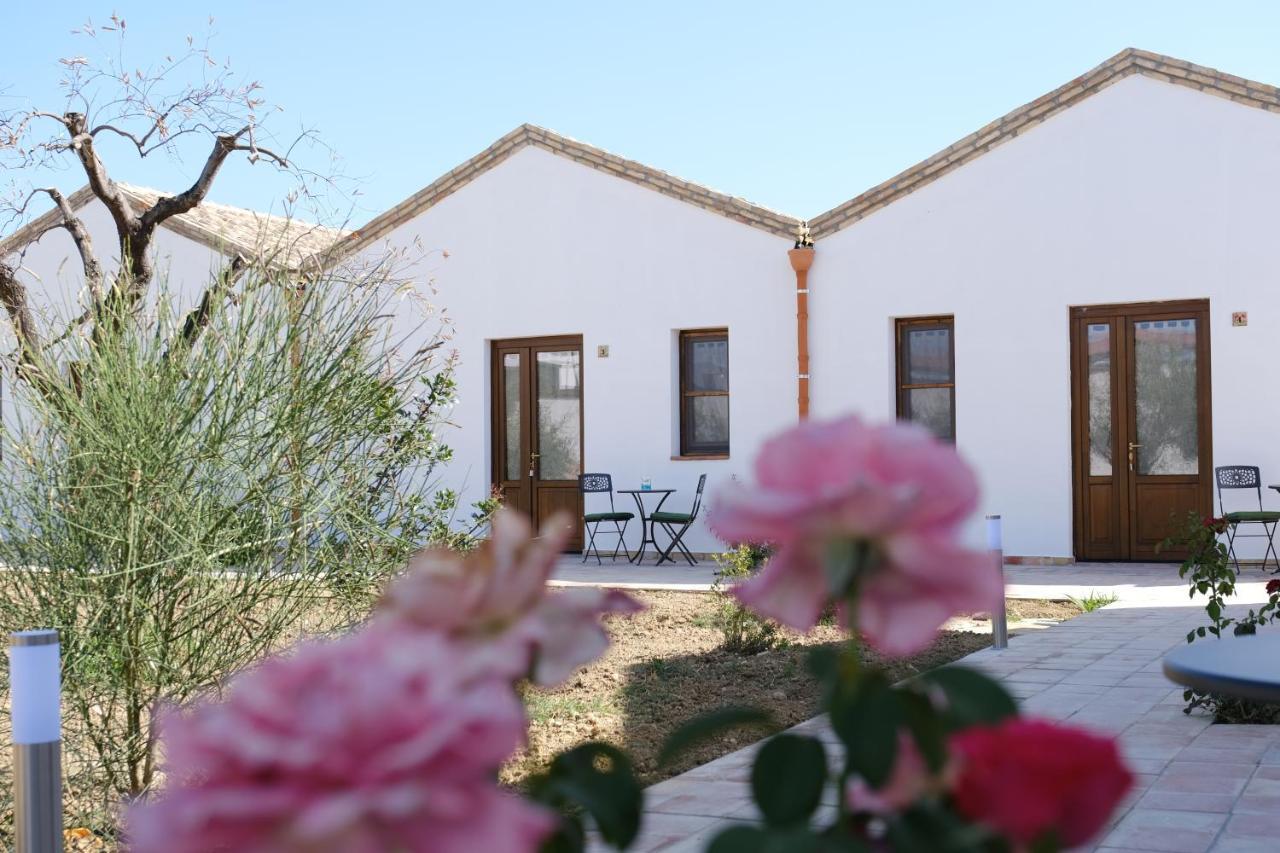 Masseria Crocco Montalbano Ionico Eksteriør billede
