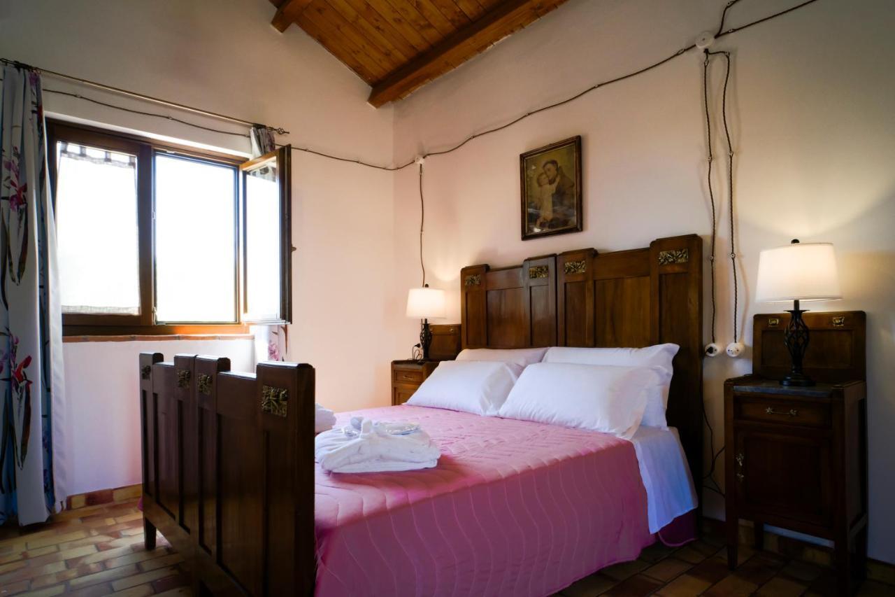 Masseria Crocco Montalbano Ionico Eksteriør billede