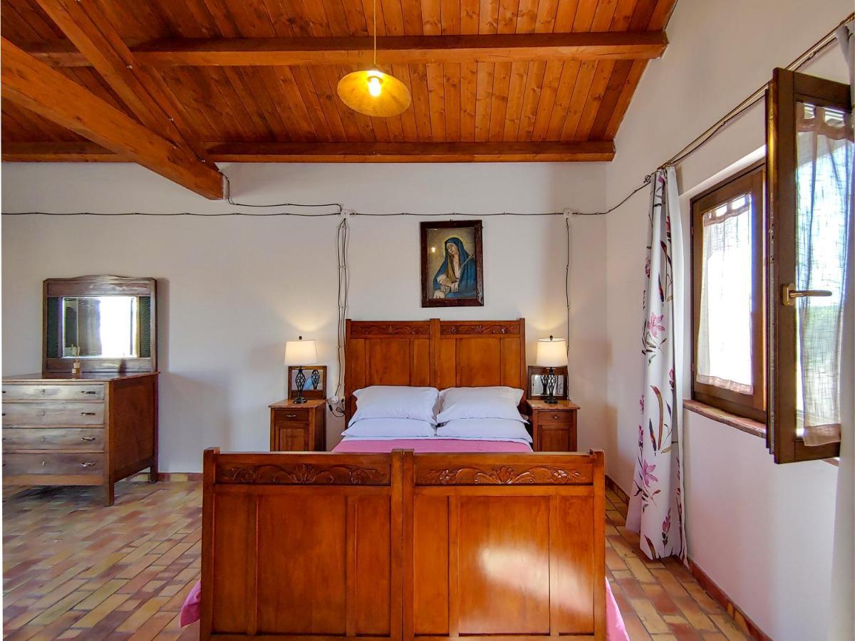 Masseria Crocco Montalbano Ionico Eksteriør billede
