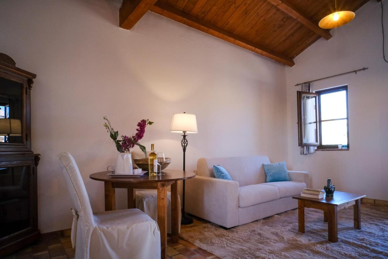 Masseria Crocco Montalbano Ionico Eksteriør billede